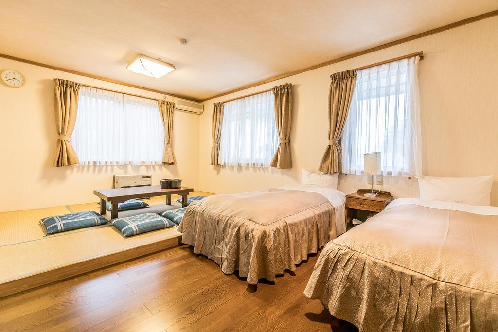 Petit Hotel Enchante Hakuba Exterior foto