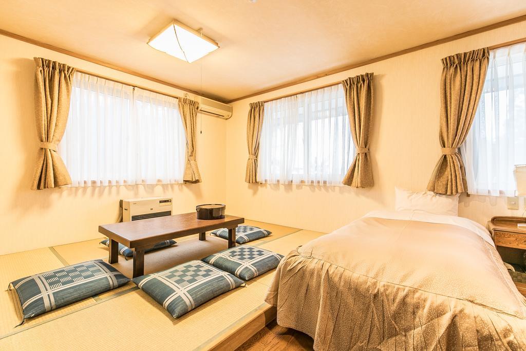 Petit Hotel Enchante Hakuba Exterior foto