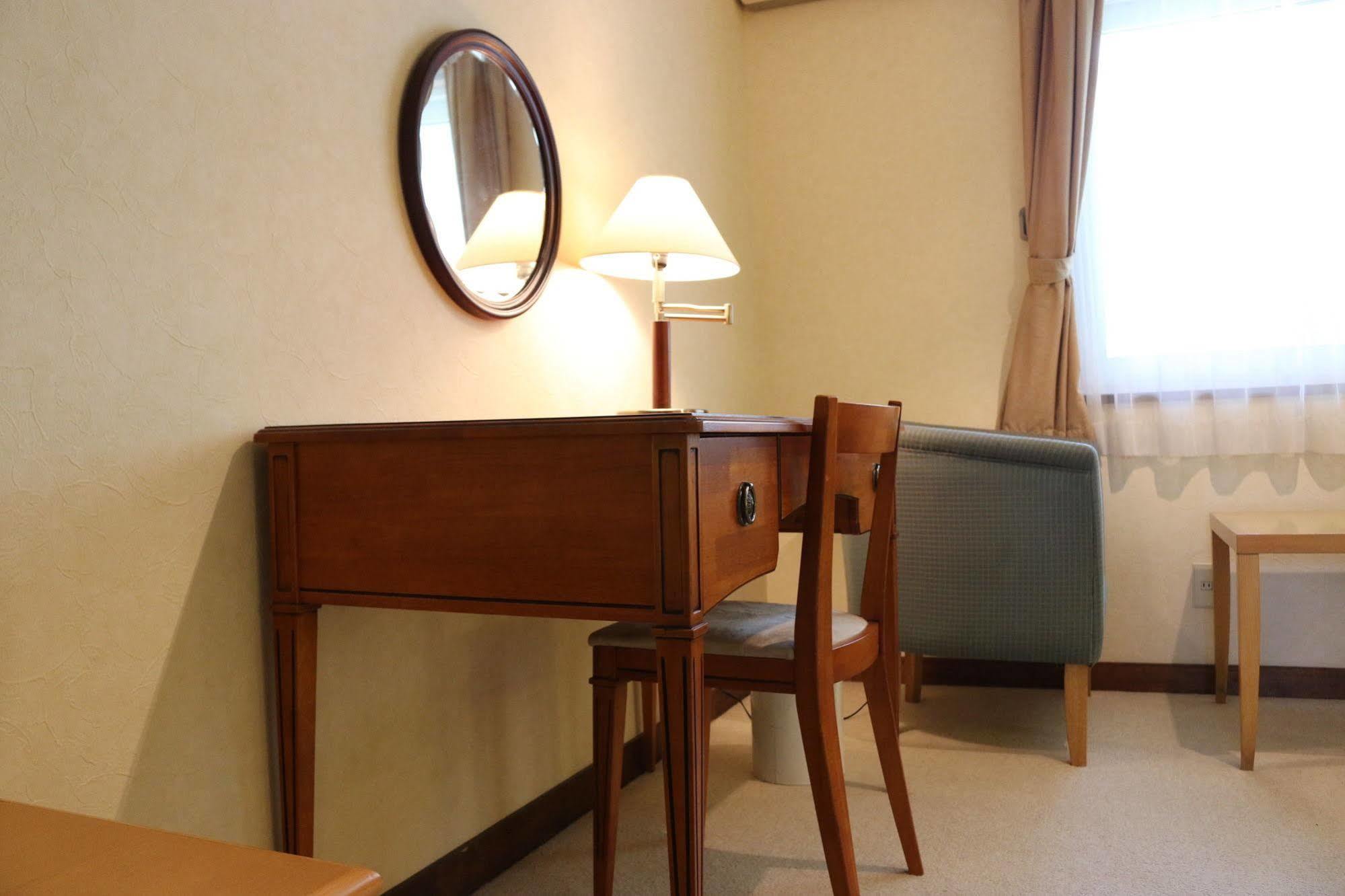 Petit Hotel Enchante Hakuba Exterior foto